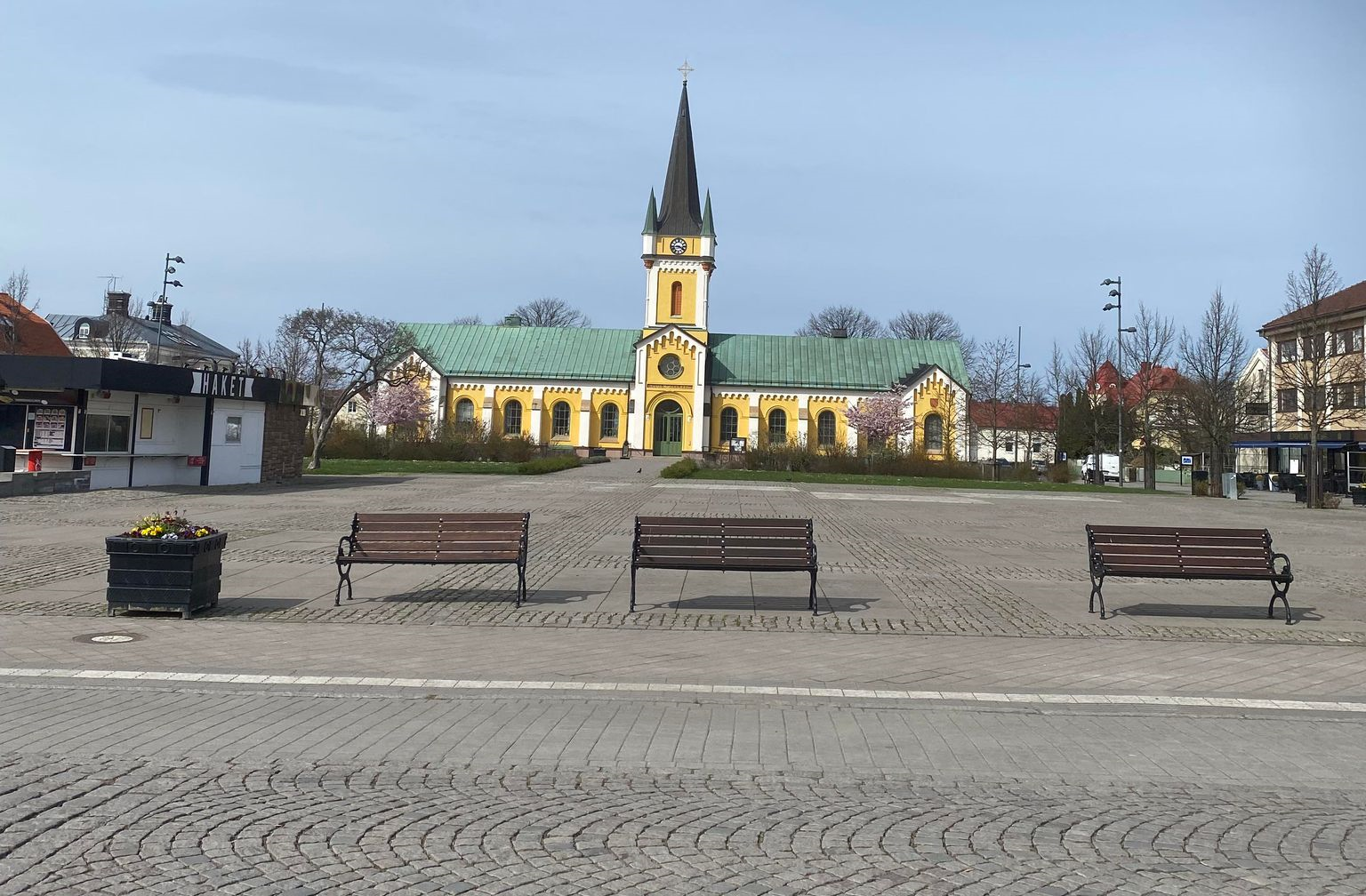 annan sidobild på framsidan av Sun City